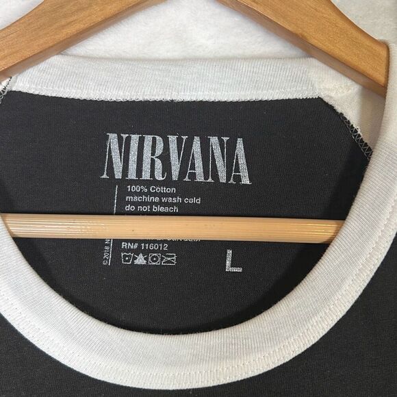 Nirvana Smiley face concert release Raglan long‎ hem cotton T-shirt NWOT Men L - Picture 4 of 7